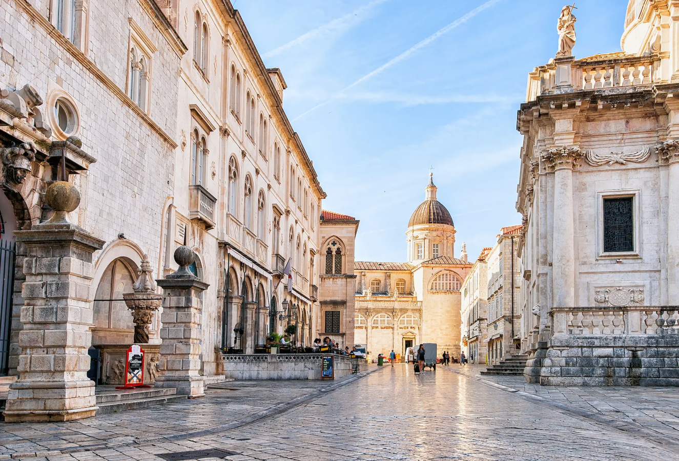 Dubrovnik Riviera Panoramic City Tour: A Full-Day Exploration of Beauty and History